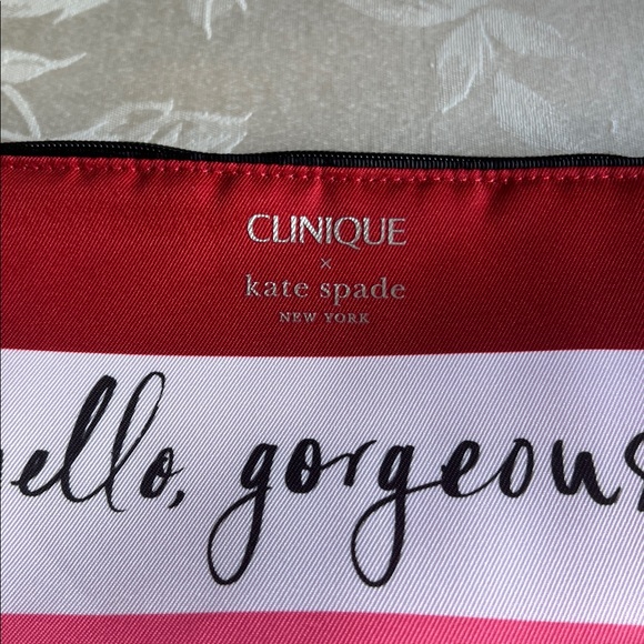 Kate Spade makeup bags NWOT - Picture 3 of 6